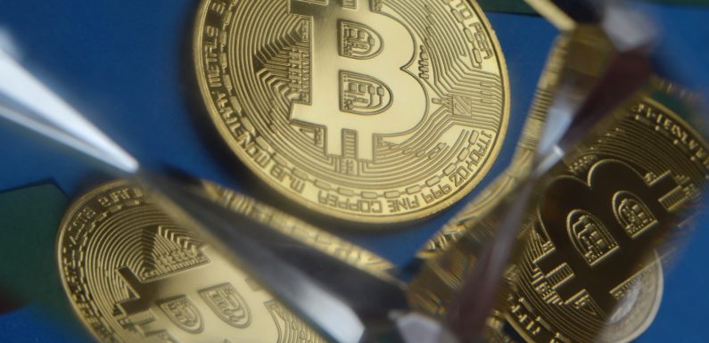 Bitcoin Performs Well, Aims at a New Defensible Support Level